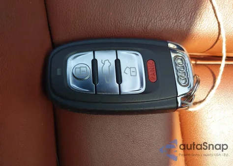 2010 Audi S5 4.2 Premium Plus z USA, uszkodzony, nr VIN WAUVVAFR2AA044190